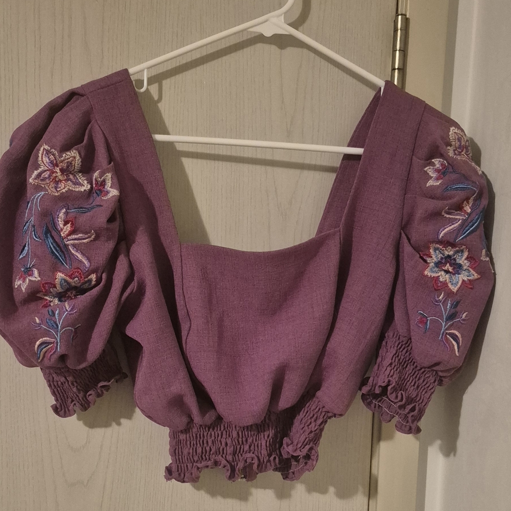 Razzo Embroidered Puff Sleeve Crop Top — Mauve (BR 40 / US 8–10)